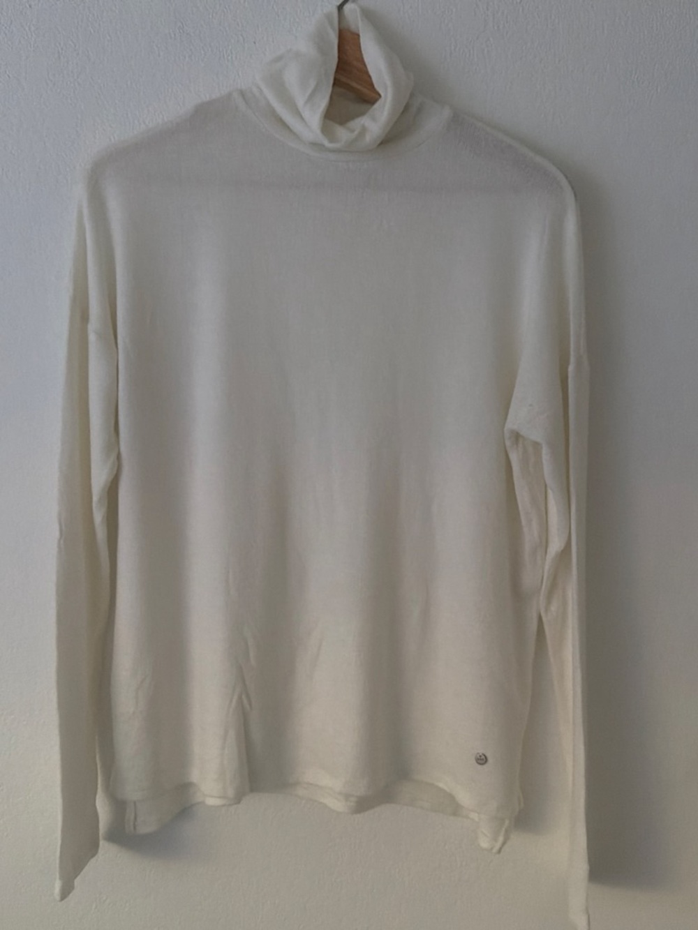 Abercrombie & Fitch Cream Turtleneck Sweater
